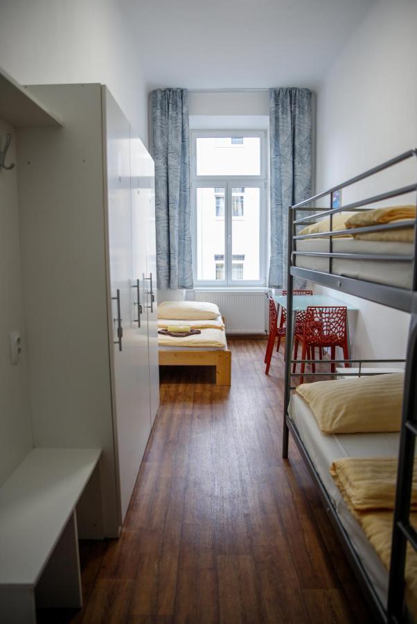Cuba Bar & Hostel Ceske Budejovice Dış mekan fotoğraf