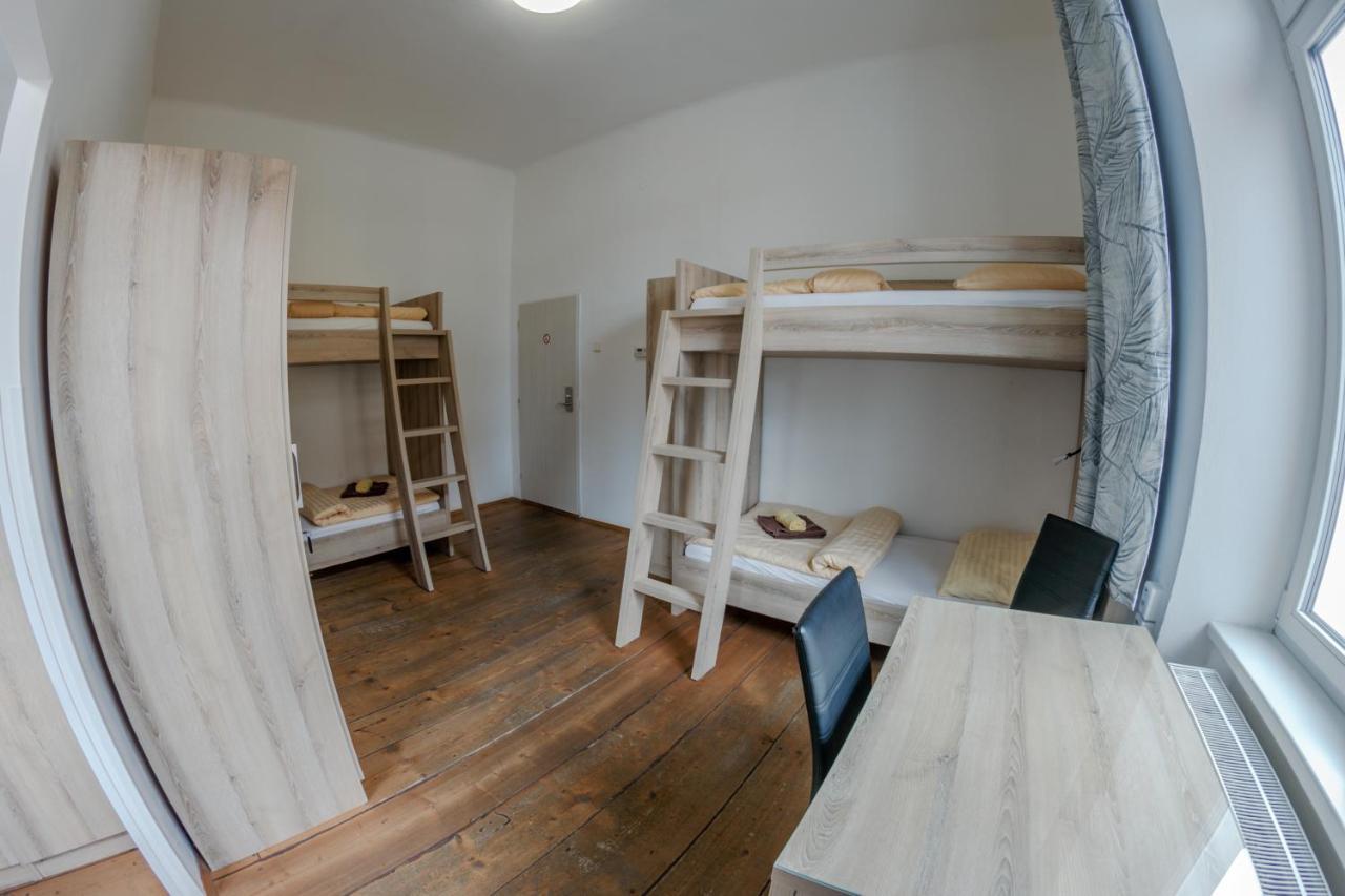 Cuba Bar & Hostel Ceske Budejovice Dış mekan fotoğraf