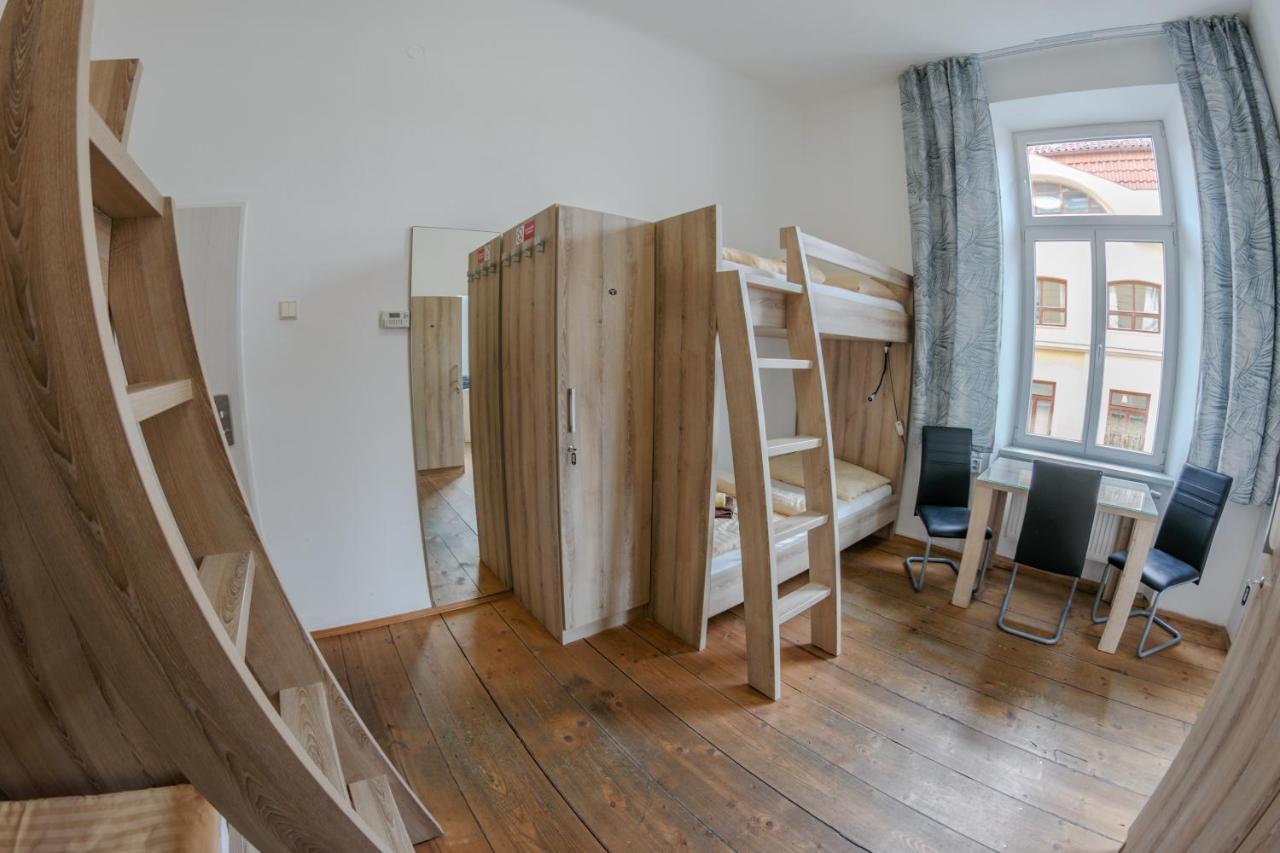 Cuba Bar & Hostel Ceske Budejovice Dış mekan fotoğraf