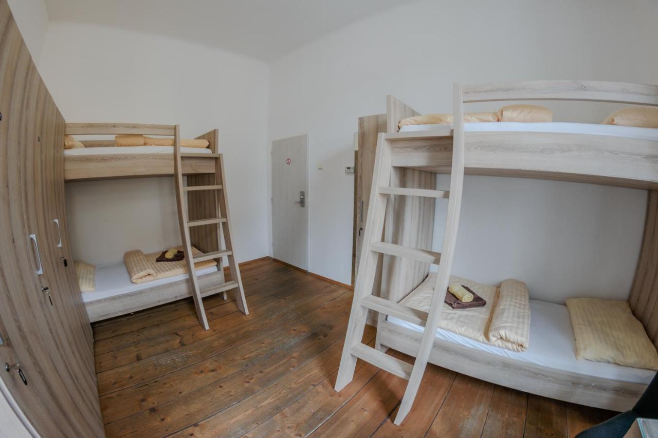 Cuba Bar & Hostel Ceske Budejovice Dış mekan fotoğraf